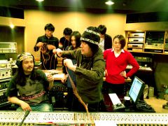 �E �k�C����������