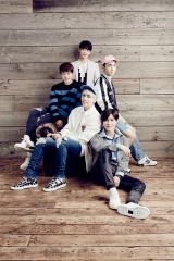 SHINee ��ʐ�s��t