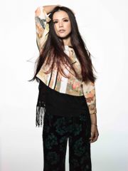 Superfly �U�֌�������