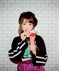 삠₩ Dy