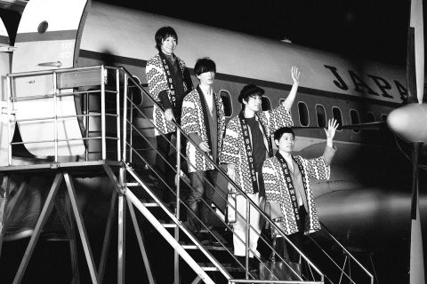 NEW STEPS, NEW GROOVES TOUR 2019｜THE BAWDIES