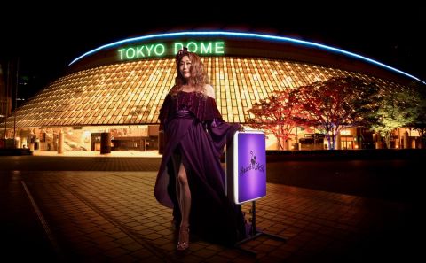 ソニー銀行 presents
ジュジュ苑スーパーライブ
スナック JUJU 東京ドーム店
〜ママが JUJU 20 周年を盛大にお祝い!! 一夜限りの大人の歌謡祭〜|JUJU